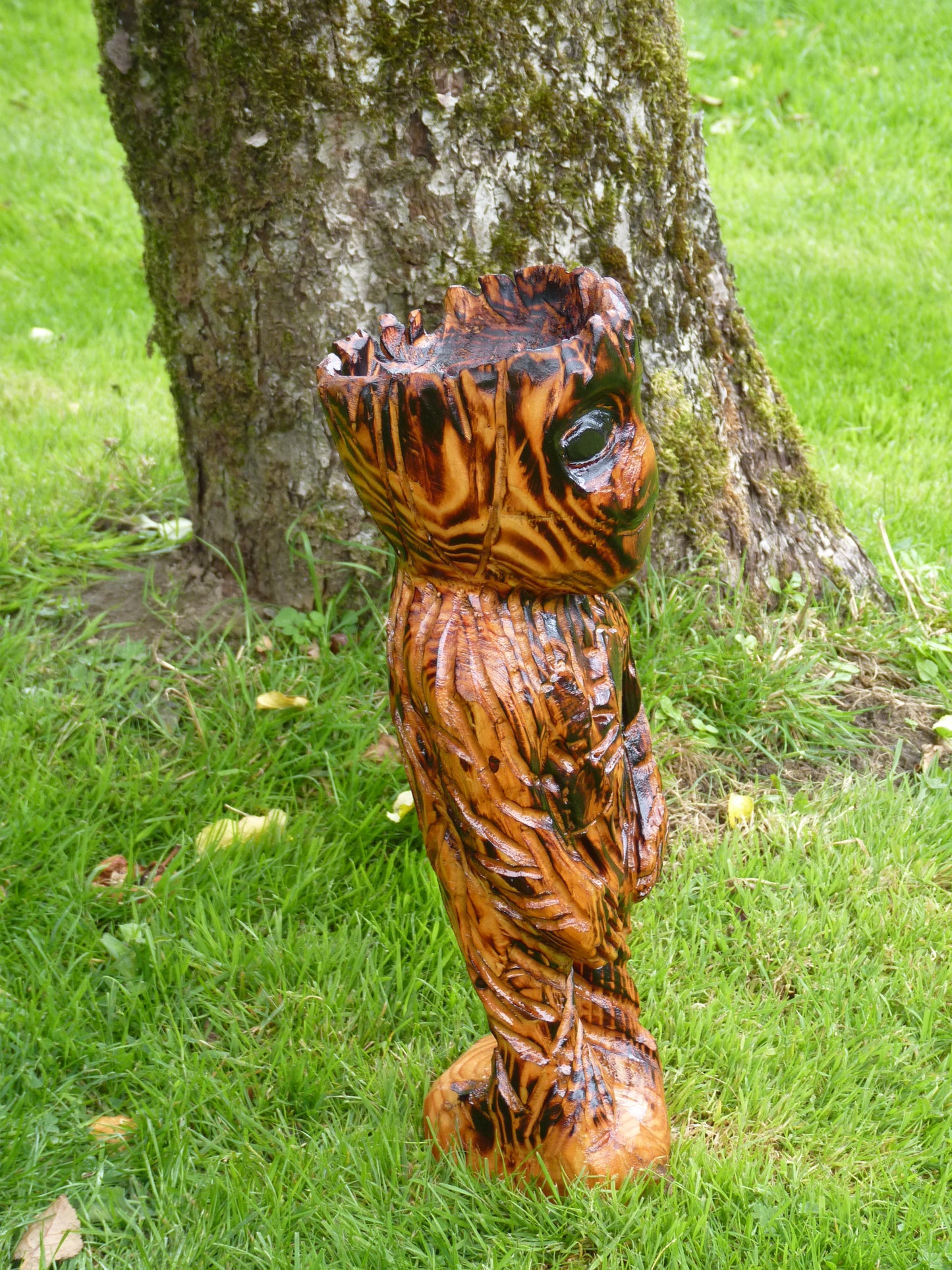 1 Chainsaw carved Groot sculpture