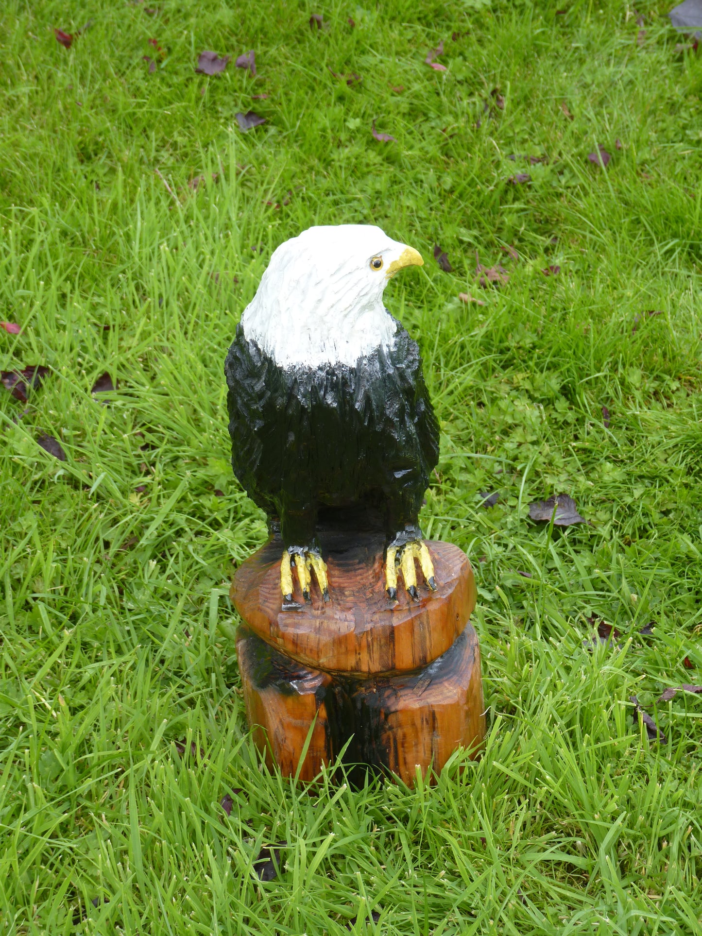 1 Chainsaw carved Eagle garden sculpture