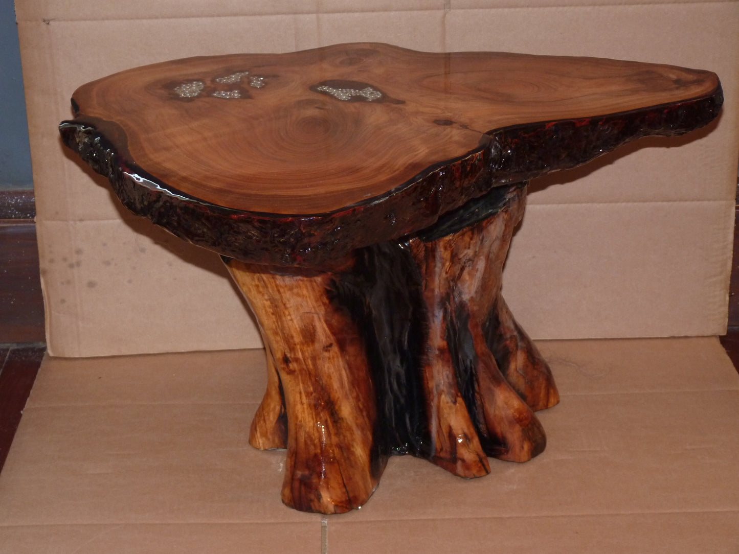 1 Resin table with Chainsaw carved base